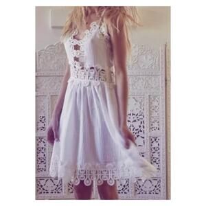 NWT SAYLOR Tayler Gauzey Crochet Lace Mini Dress S White